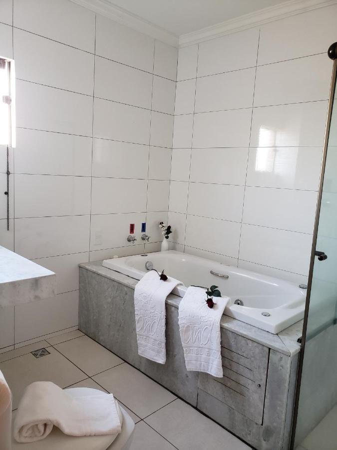 Grand Enio Hotel E Cantina فارغينيا المظهر الخارجي الصورة