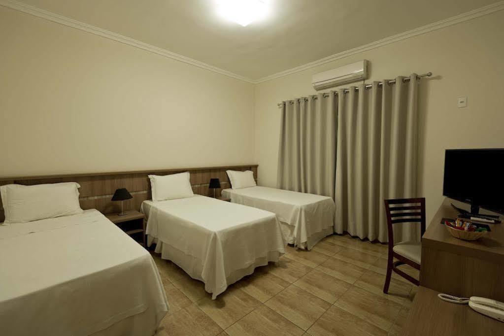 Grand Enio Hotel E Cantina فارغينيا المظهر الخارجي الصورة