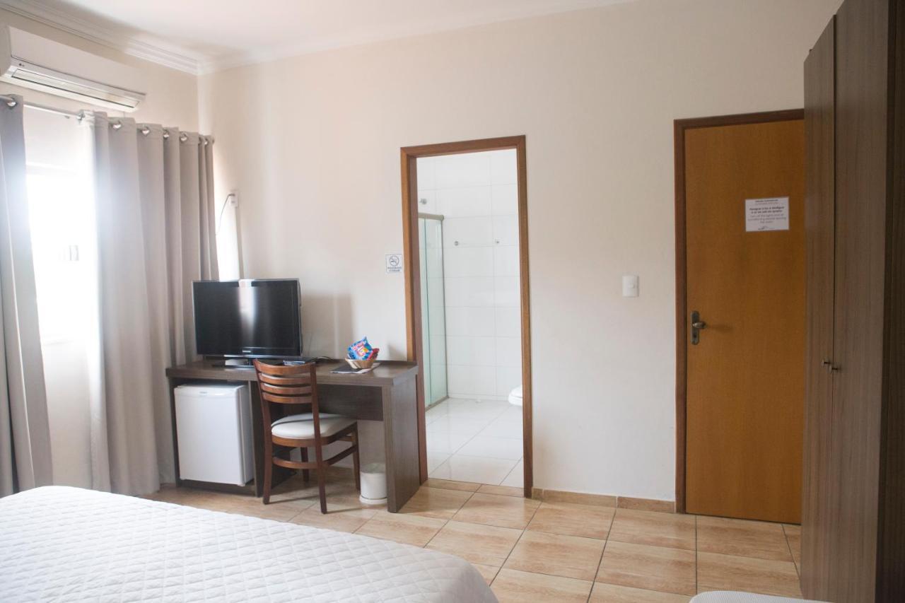 Grand Enio Hotel E Cantina فارغينيا المظهر الخارجي الصورة