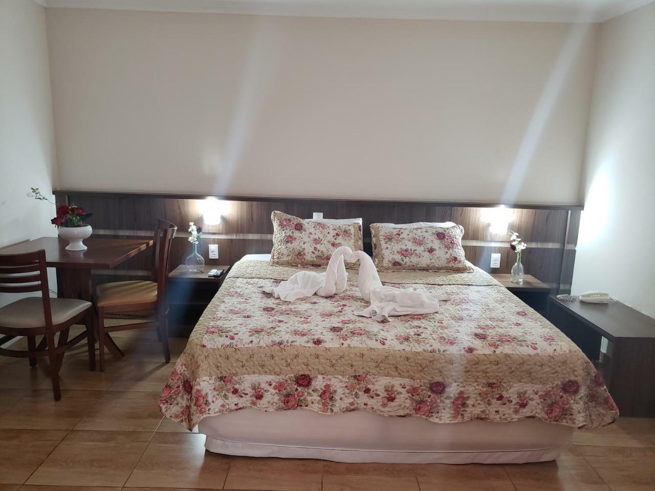 Grand Enio Hotel E Cantina فارغينيا المظهر الخارجي الصورة